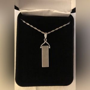 Kay jewelers sterling silver vertical bar pendant